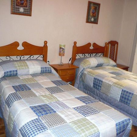 Hostal Berlin Мадрид Екстериор снимка