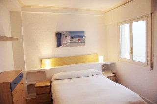 Hostal Berlin Мадрид Екстериор снимка