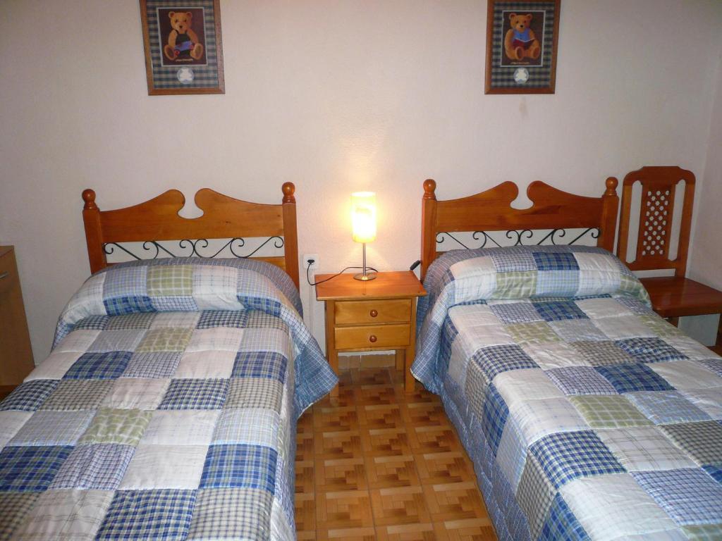 Hostal Berlin Мадрид Екстериор снимка