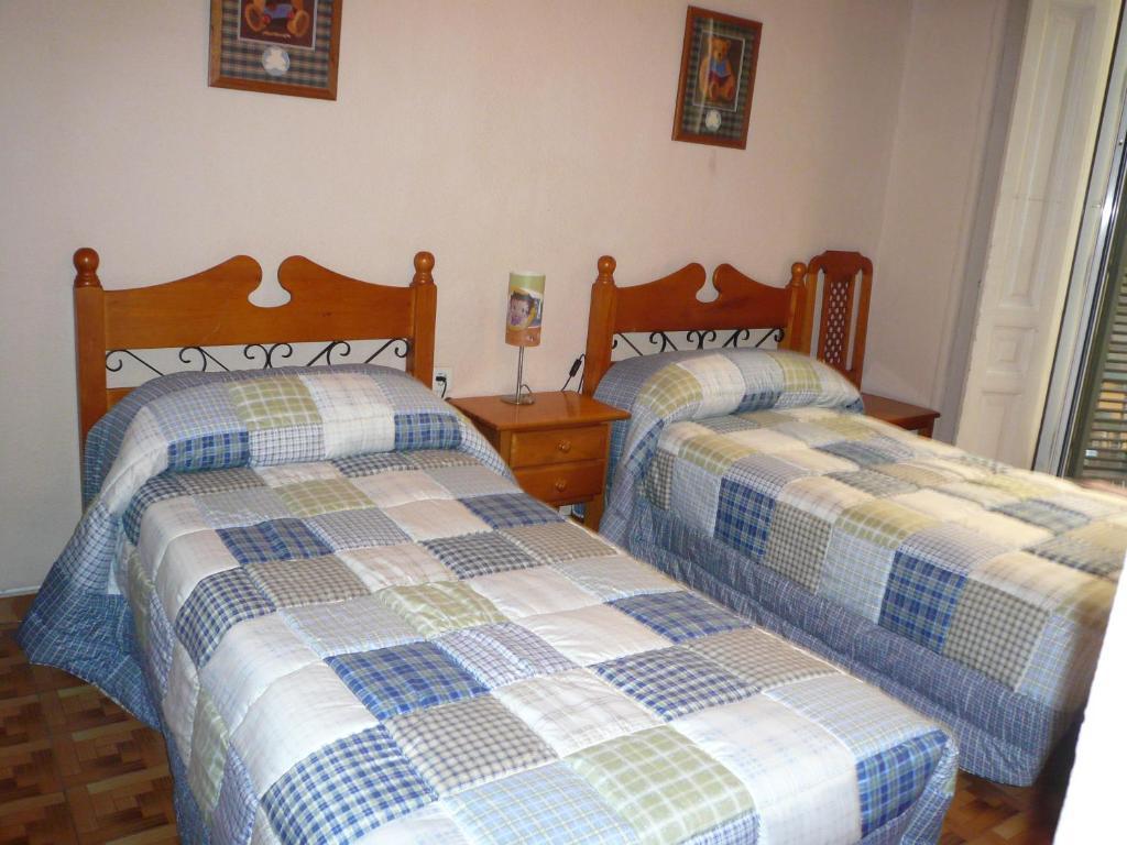 Hostal Berlin Мадрид Екстериор снимка